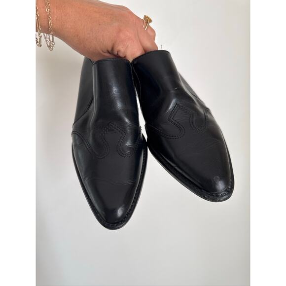 Worthington Vintage Western Style Slide on Leather Mules in Black. 7.5 - Picture 3 of 7